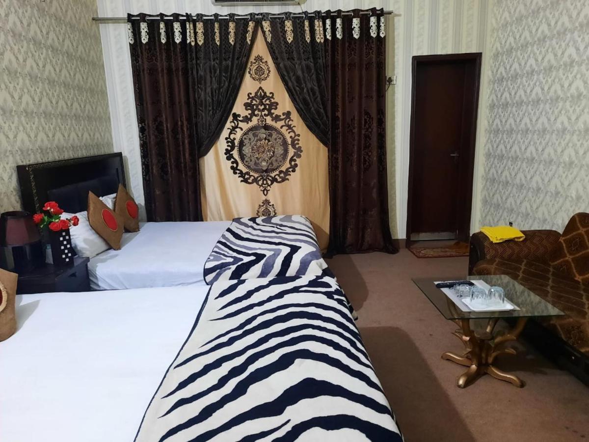 Hotel Royal Fort Lahor Dış mekan fotoğraf
