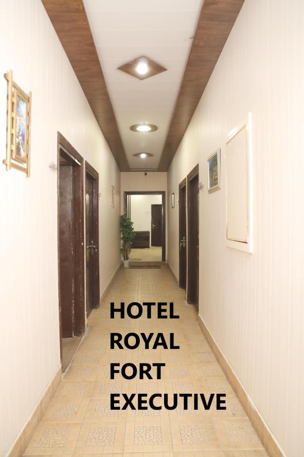 Hotel Royal Fort Lahor Dış mekan fotoğraf